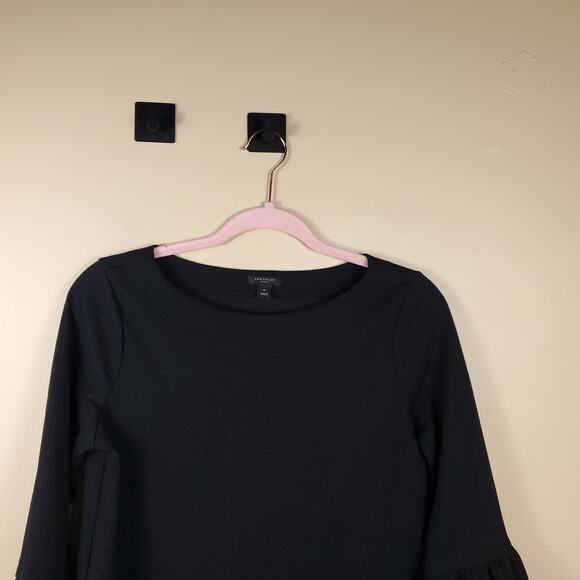 Ann Taylor Petite Flare Sleeve Knit Top In Black Size SP - Picture 2 of 10